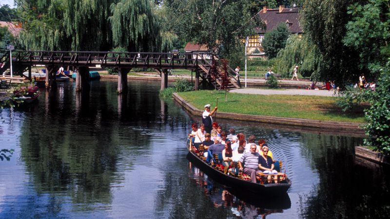 Hamnen i idylliska Lübbenau. Foto: Jochen Keute Hamnen i idylliska Lübbenau.